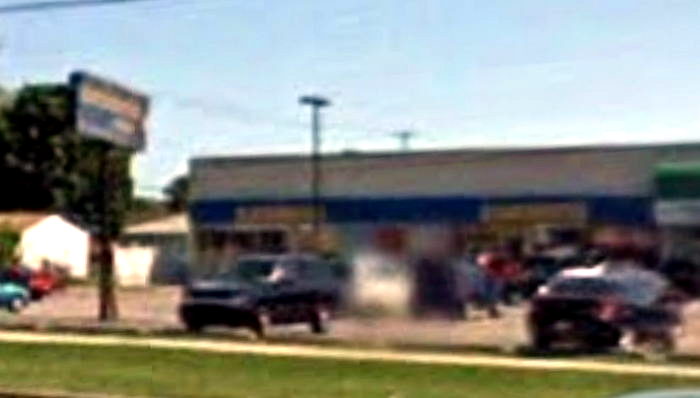 Blockbuster Video - Woodhaven - 16125 West Rd (newer photo)